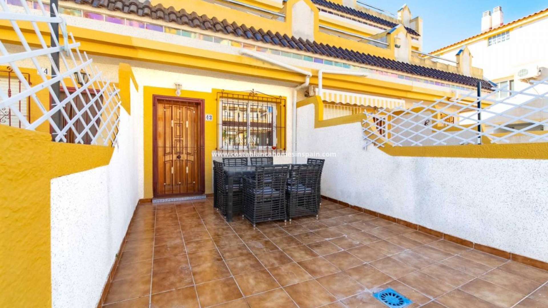 Resale - Townhouse - Playa Flamenca - las chismosas