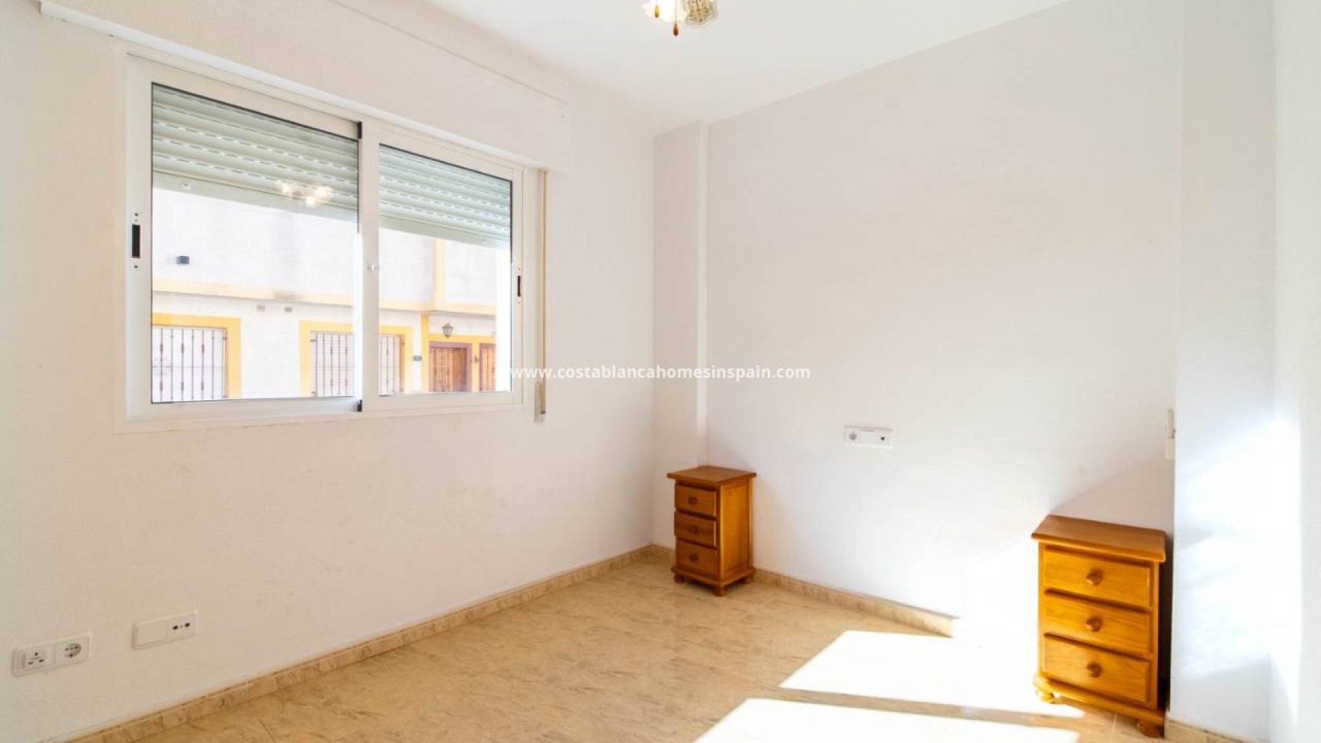 Resale - Townhouse - Playa Flamenca - las chismosas