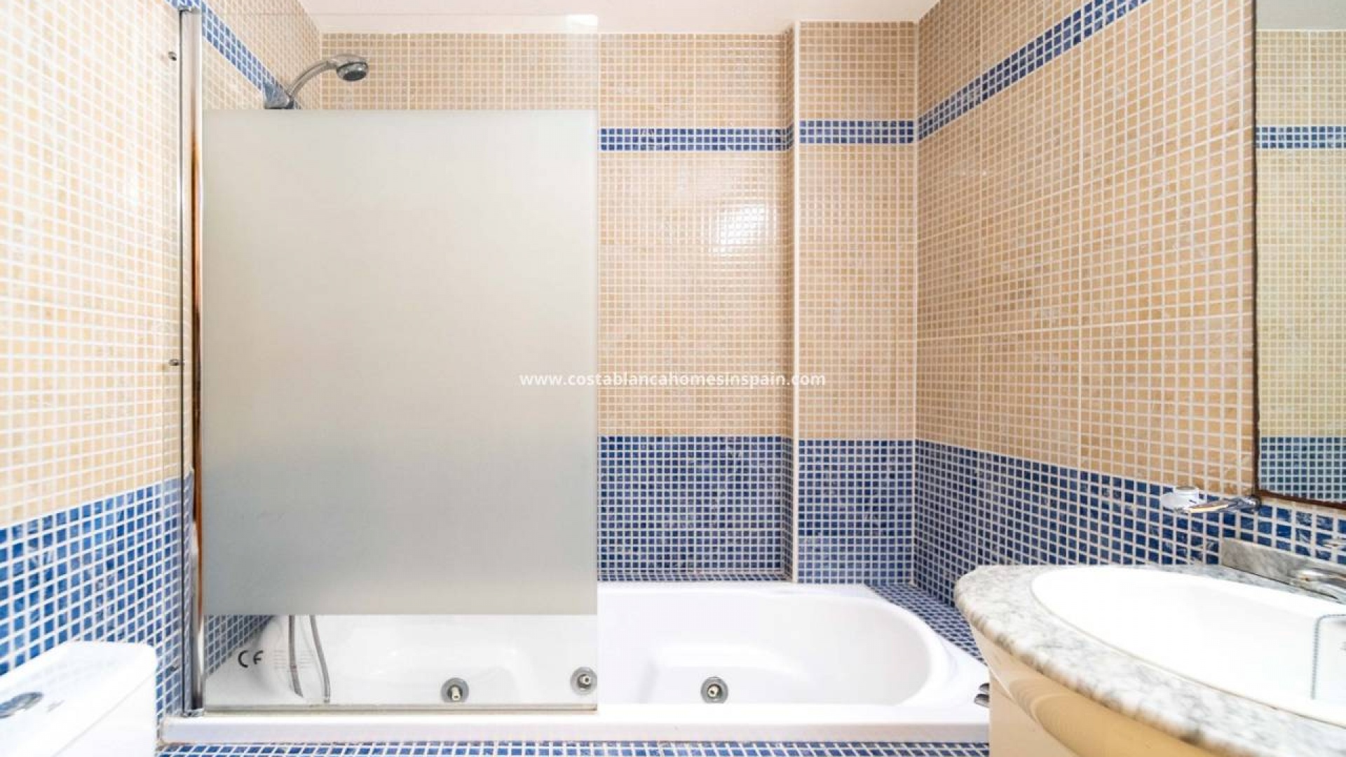 Resale - Townhouse - Playa Flamenca - las chismosas