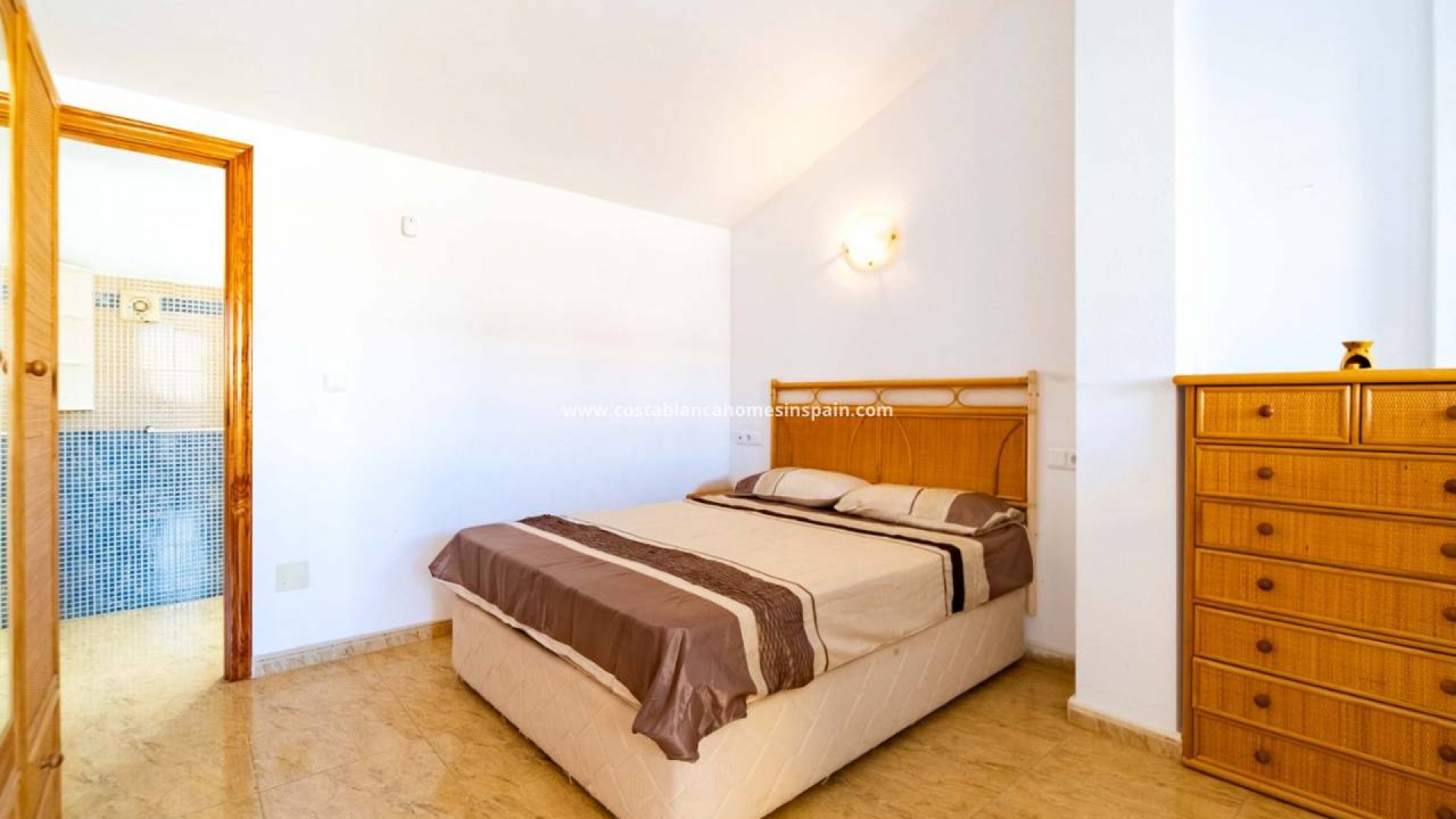 Resale - Townhouse - Playa Flamenca - las chismosas