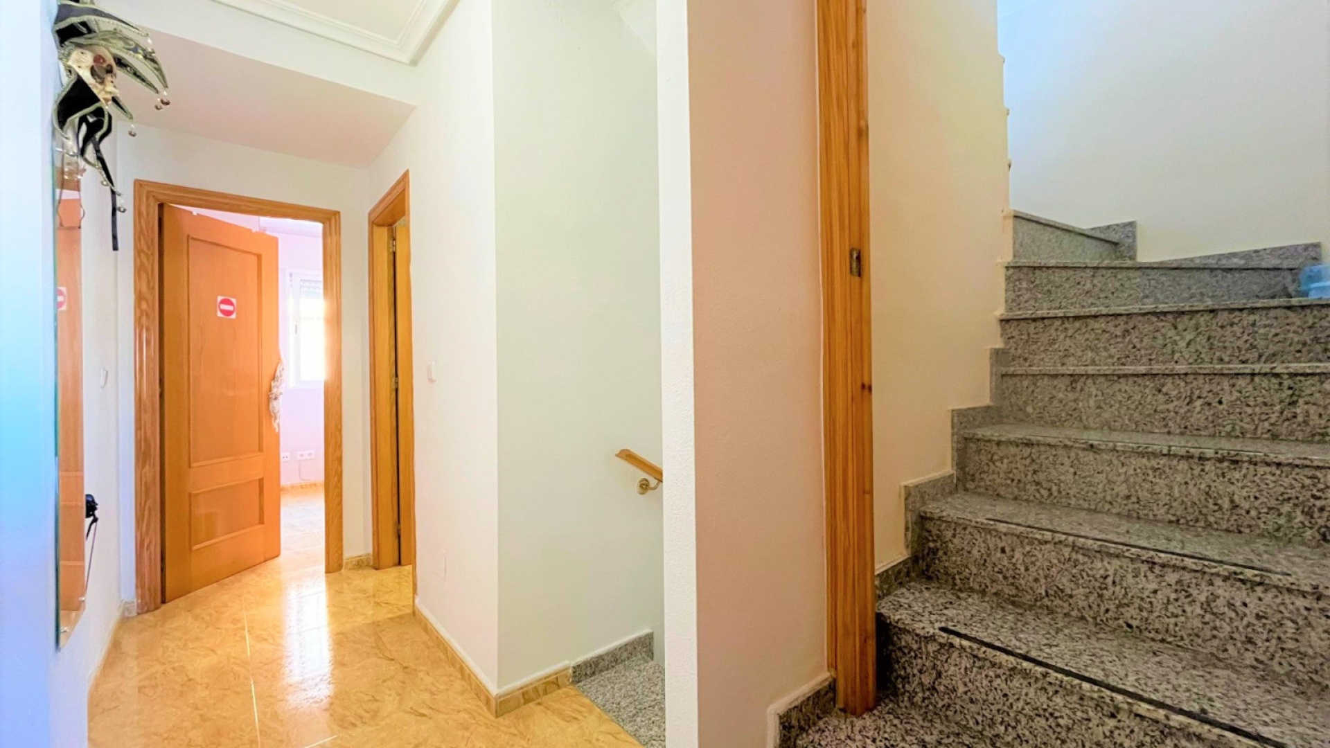 Resale - Townhouse - Playa Flamenca - las chismosas