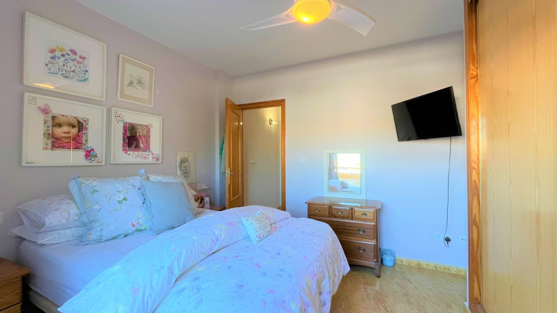 Resale - Townhouse - Playa Flamenca - las chismosas