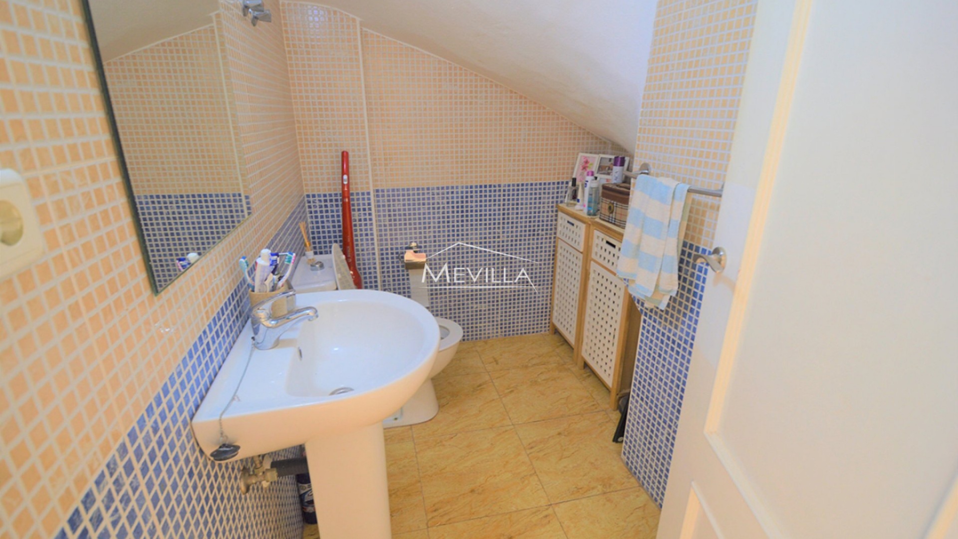 Resale - Townhouse - Playa Flamenca - las chismosas