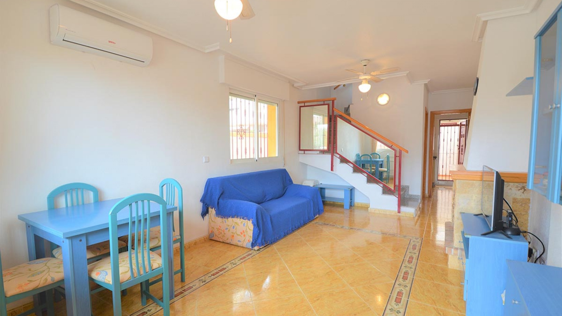 Resale - Townhouse - Playa Flamenca - las chismosas