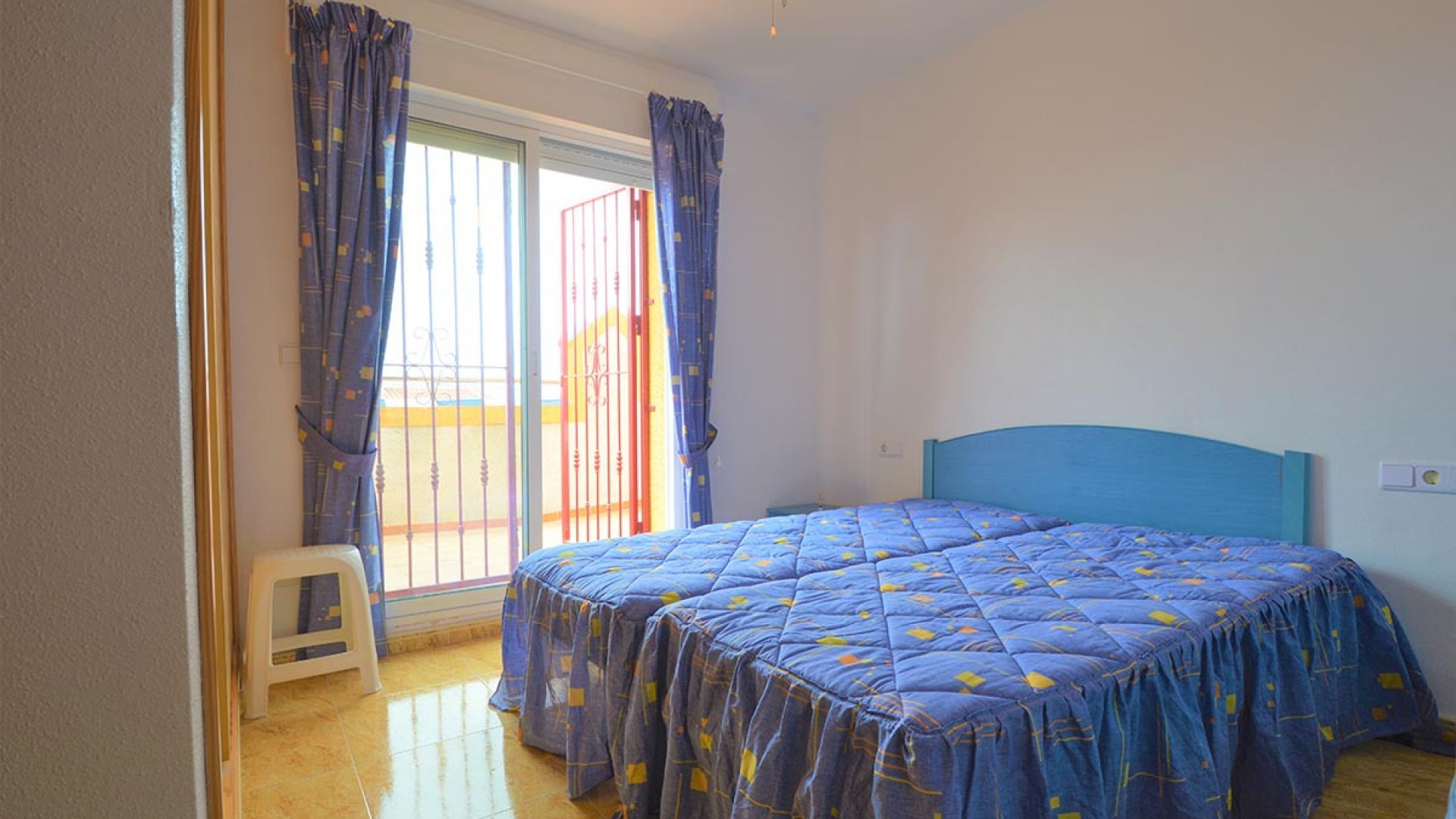 Resale - Townhouse - Playa Flamenca - las chismosas