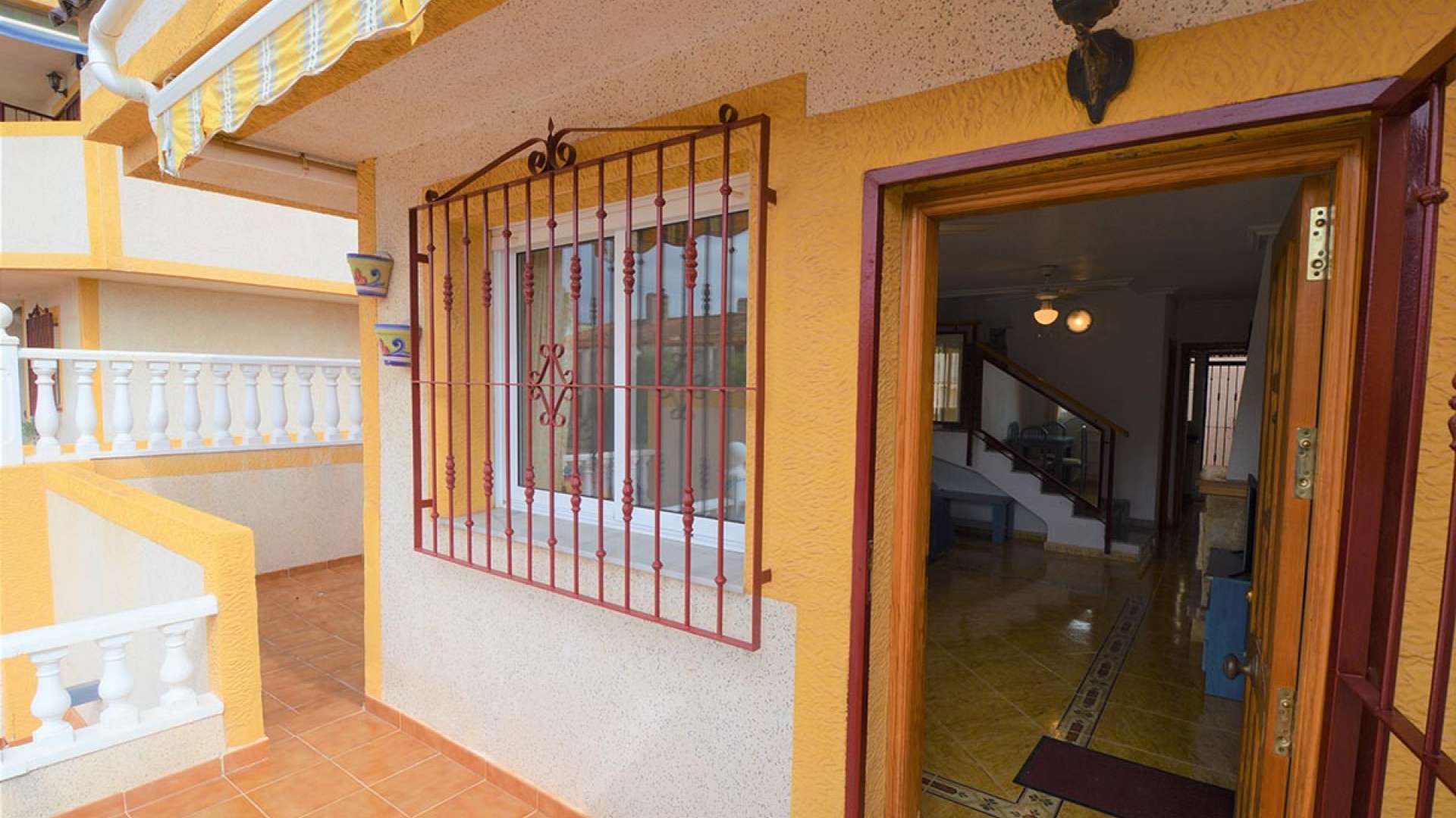 Resale - Townhouse - Playa Flamenca - las chismosas
