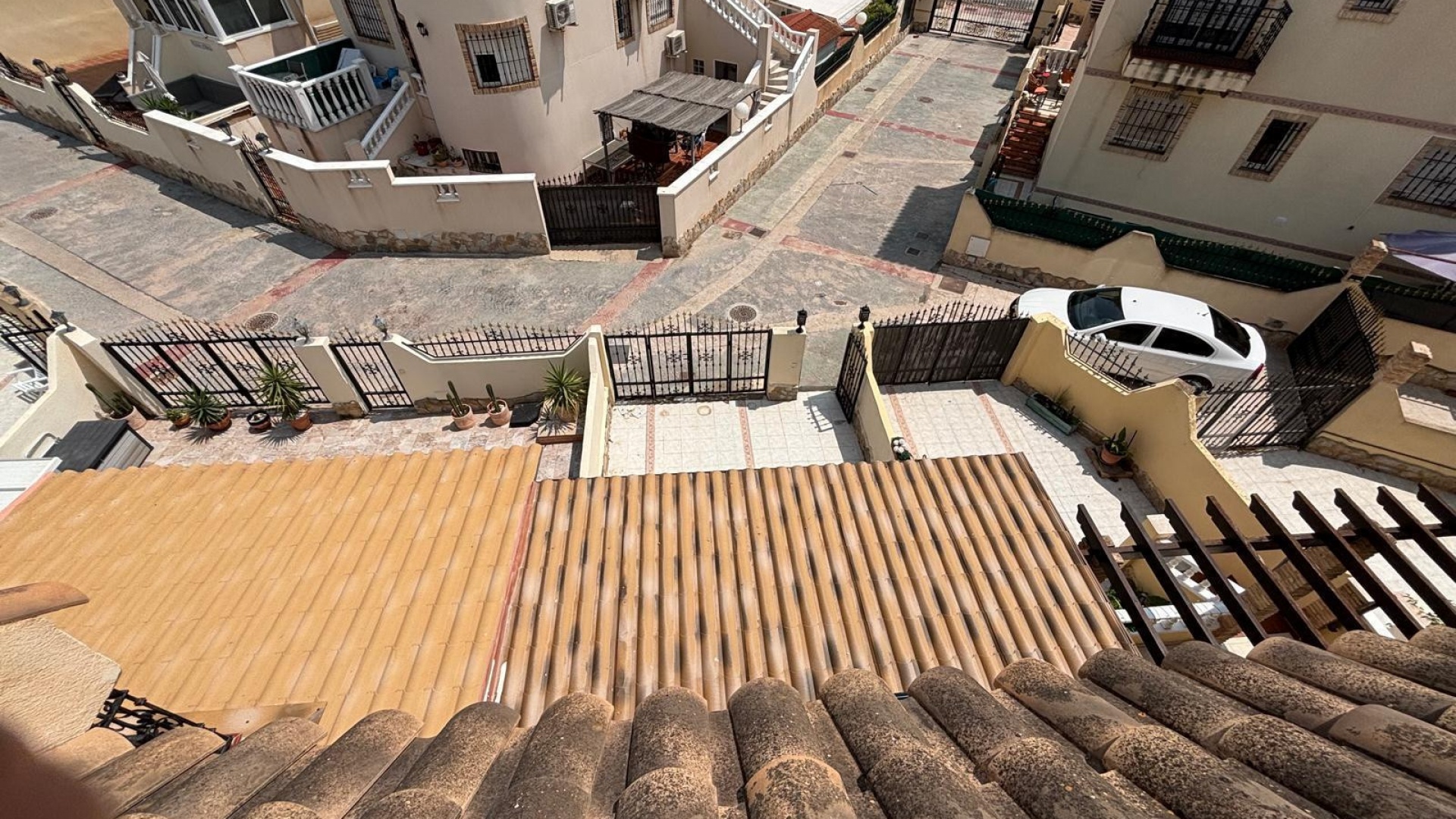 Resale - Townhouse - Playa Flamenca - las chismosas