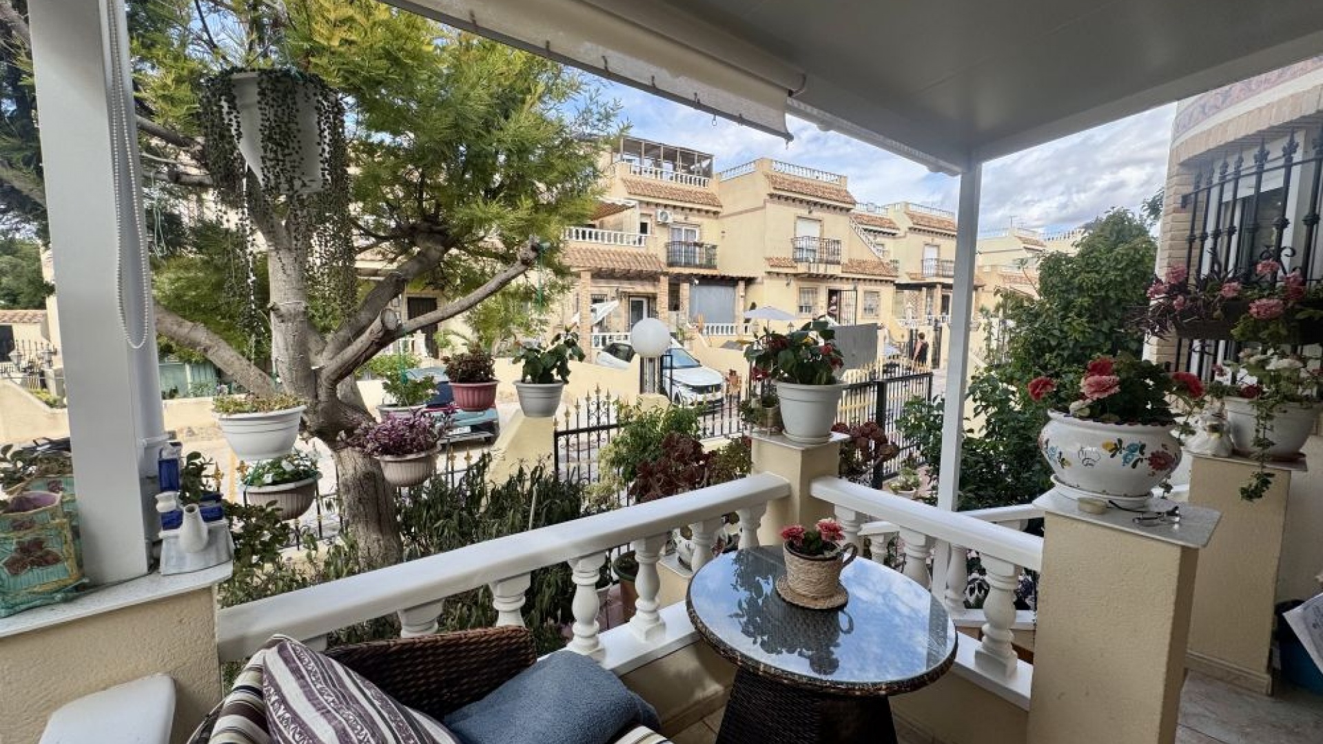 Resale - Townhouse - Playa Flamenca - las chismosas