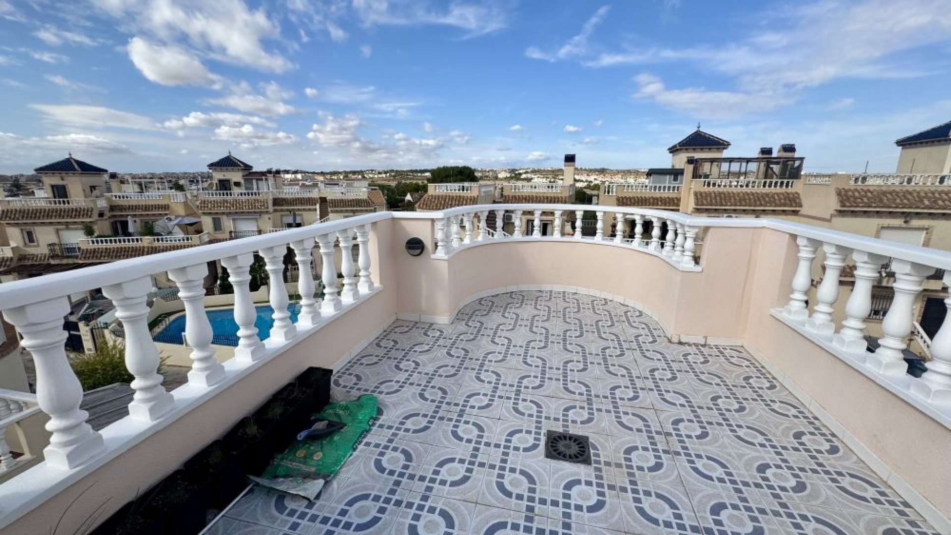 Resale - Townhouse - Playa Flamenca - las chismosas