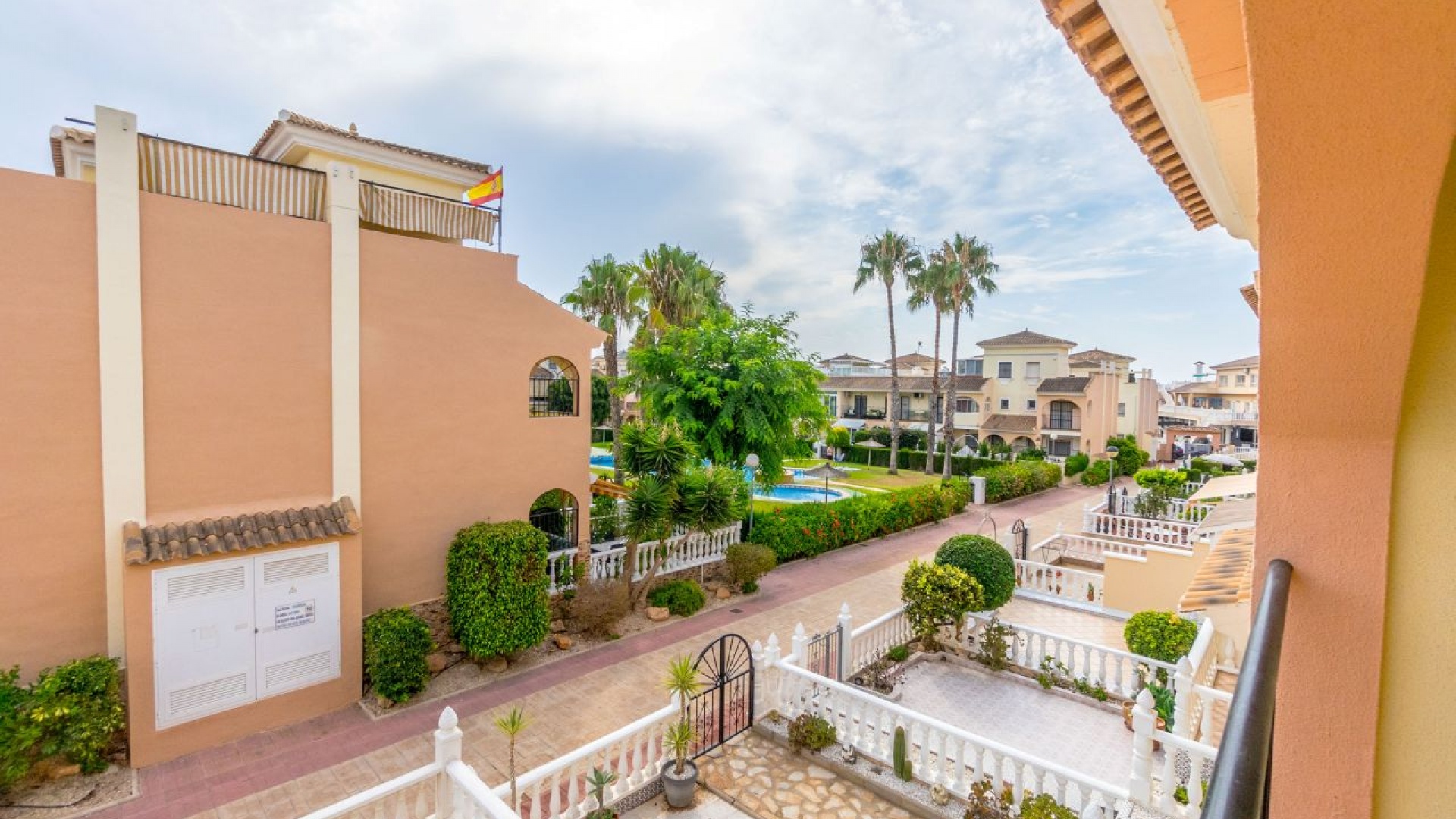 Resale - Townhouse - Playa Flamenca - Res Laguna