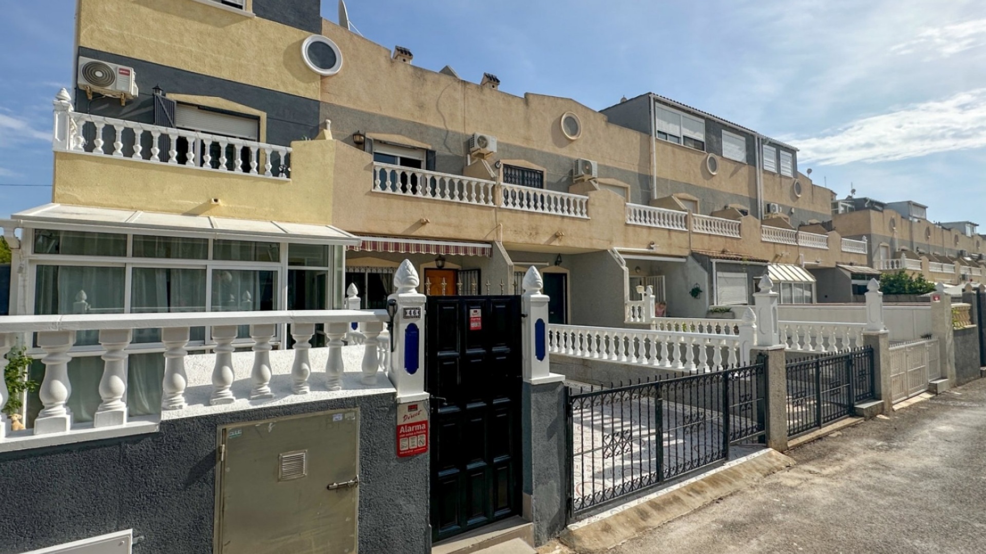 Resale - Townhouse - Playa Flamenca - Villas Marina