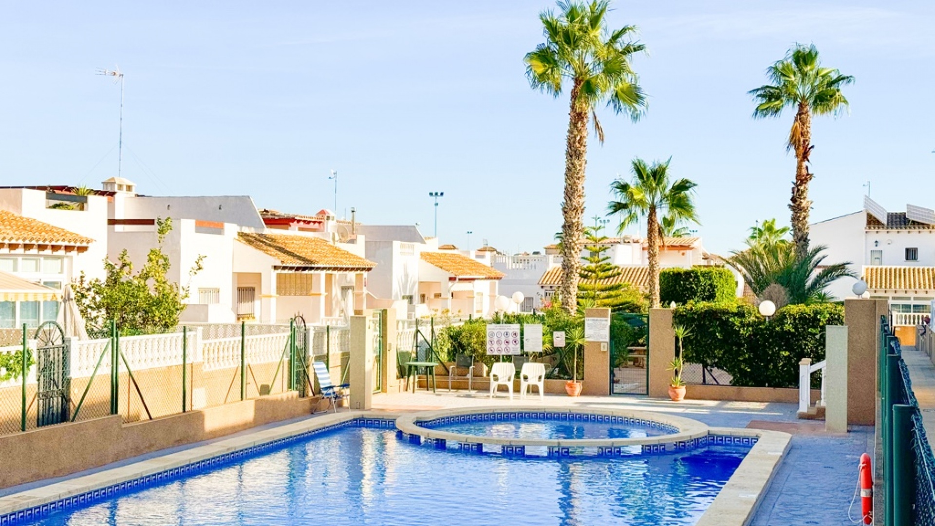 Resale - Townhouse - Punta Prima - La Cinuelica