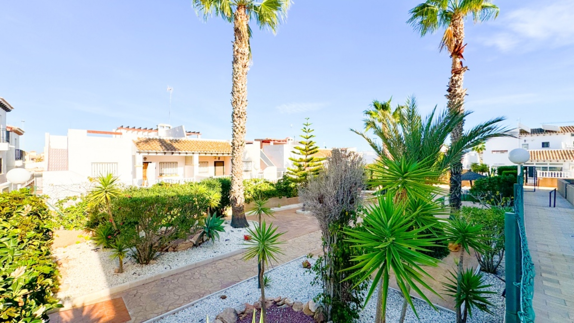 Resale - Townhouse - Punta Prima - La Cinuelica