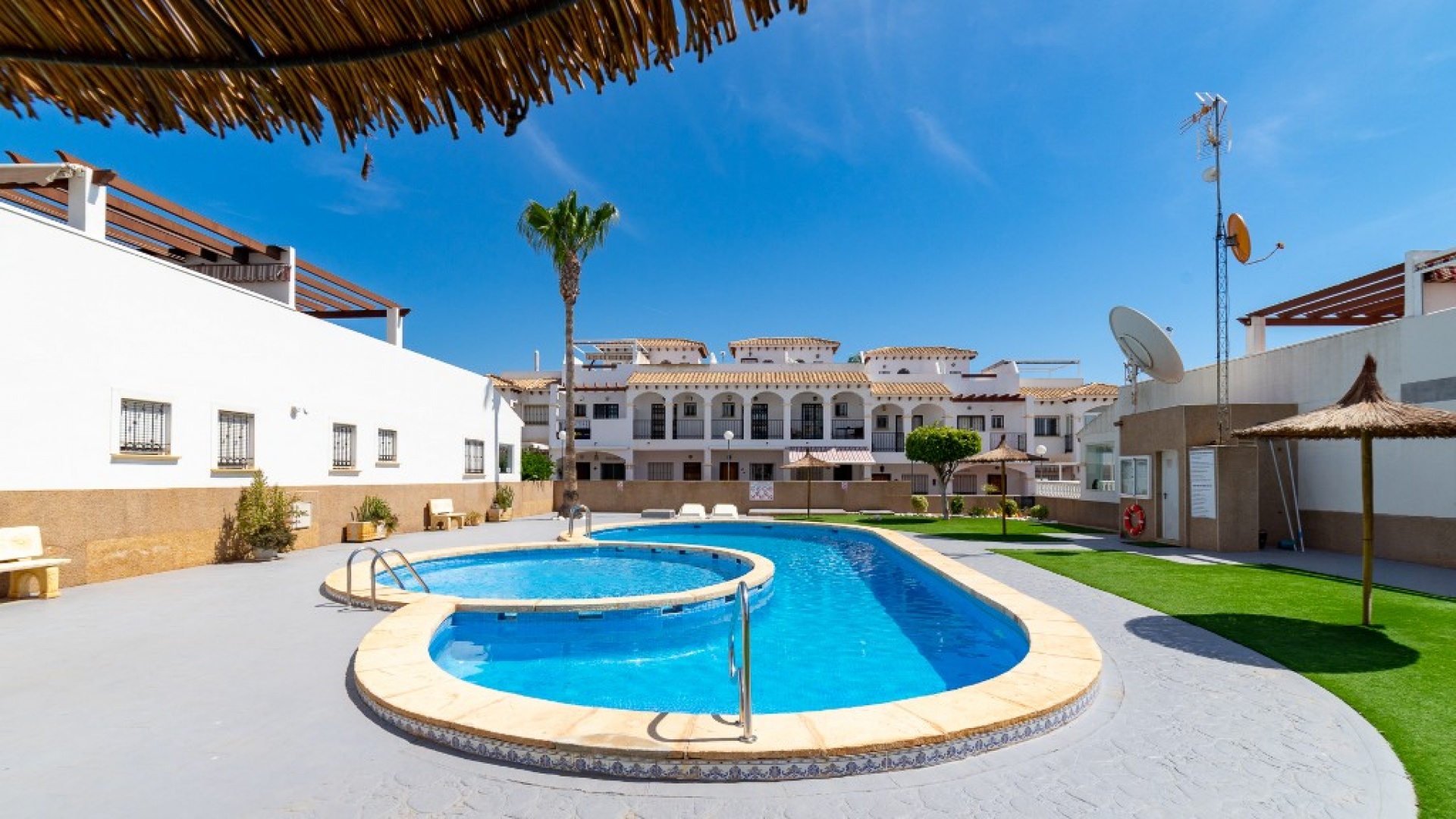 Resale - Townhouse - Punta Prima - La Cinuelica