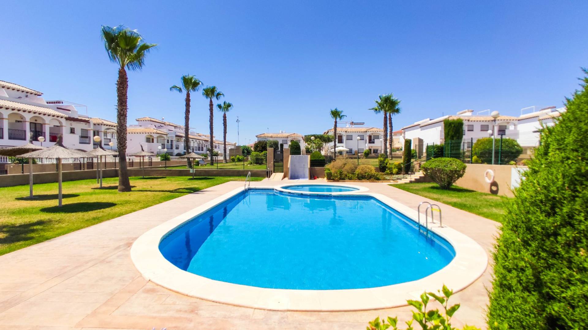 Resale - Townhouse - Punta Prima - La Cinuelica