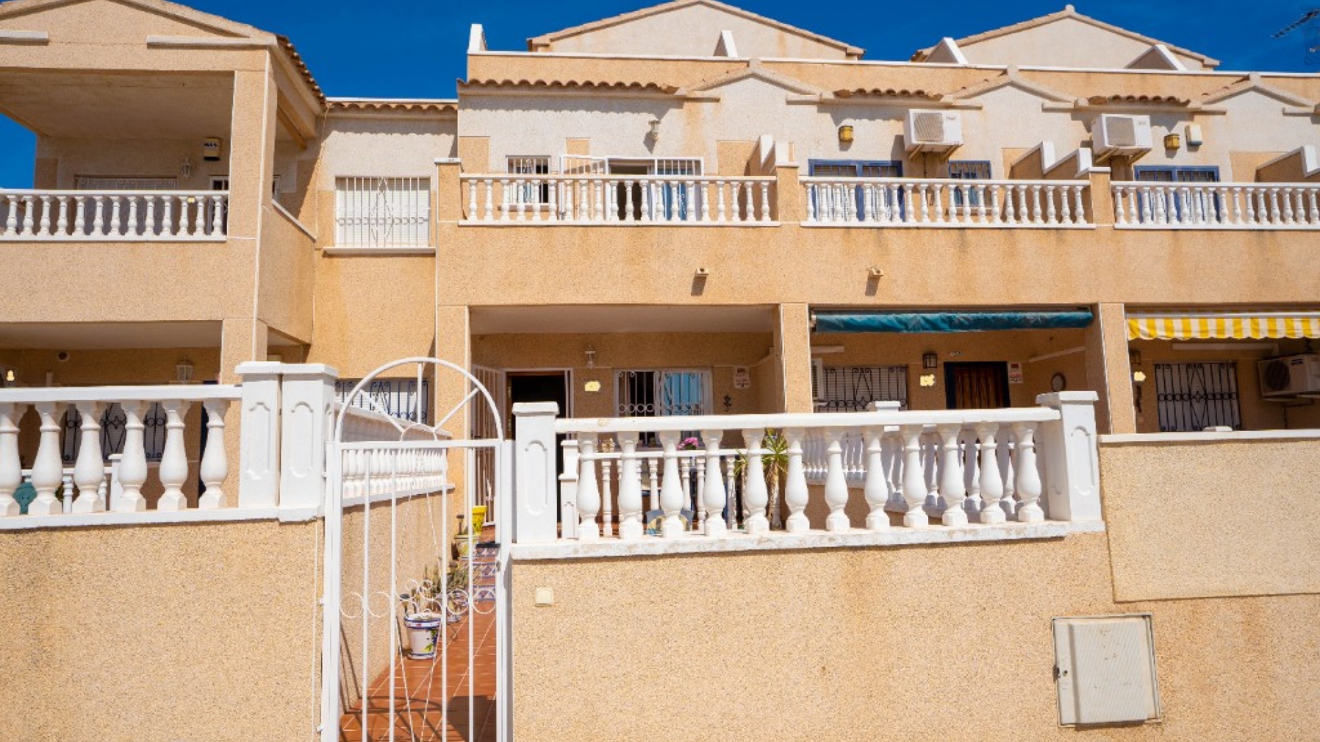 Resale - Townhouse - Punta Prima - La Cinuelica