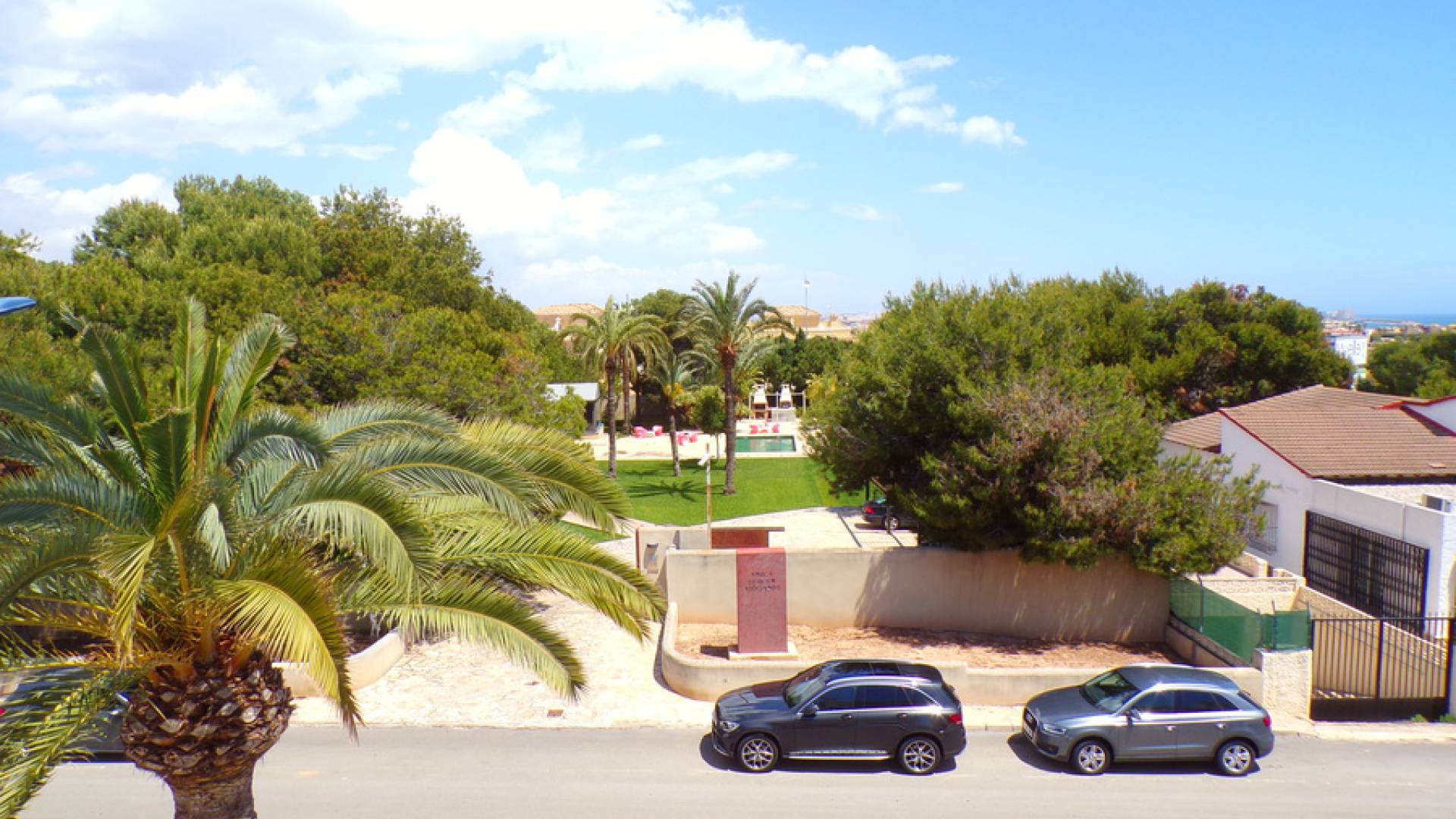 Resale - Townhouse - Punta Prima - rocajuna
