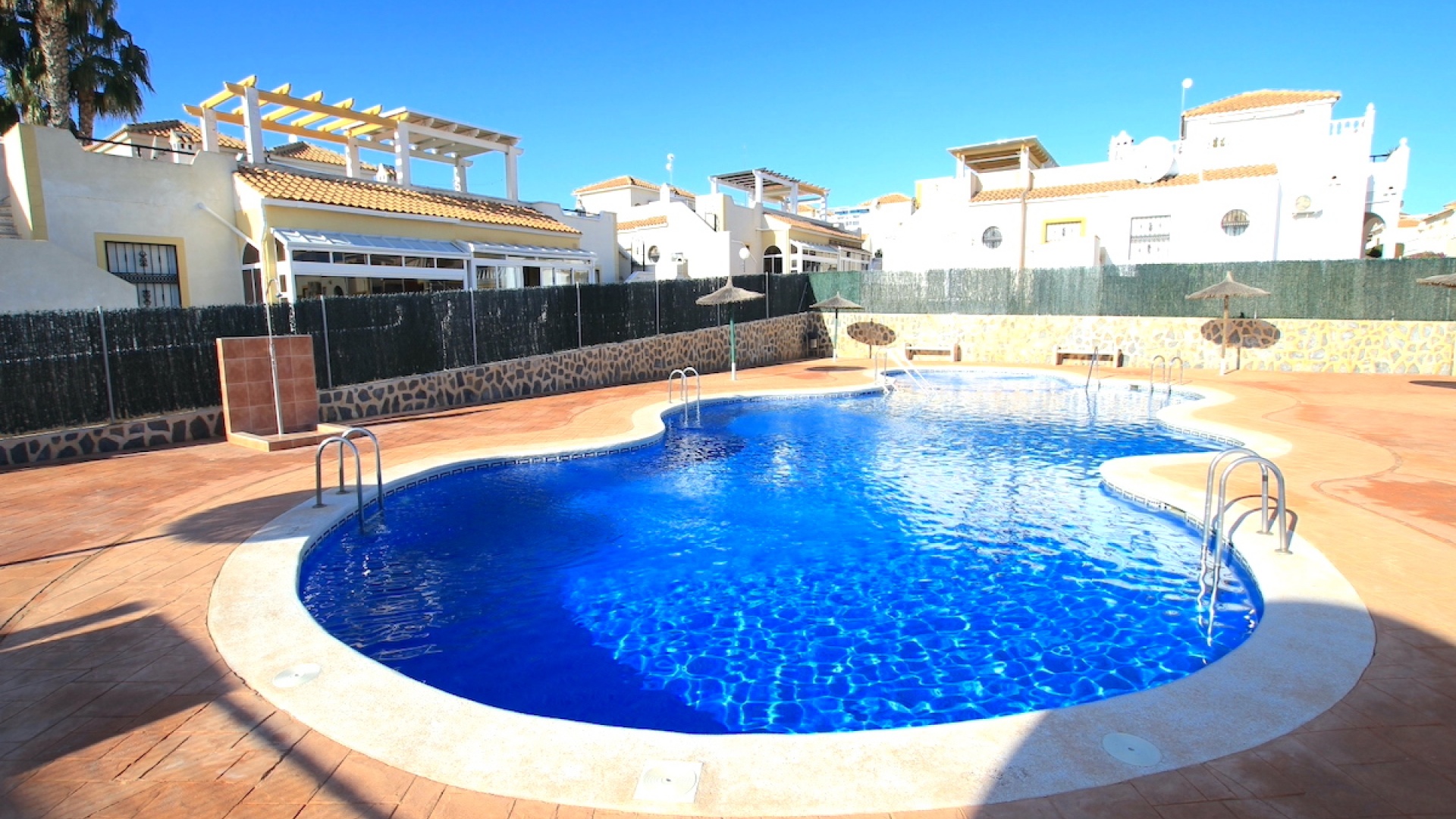 Resale - Townhouse - Punta Prima - serena