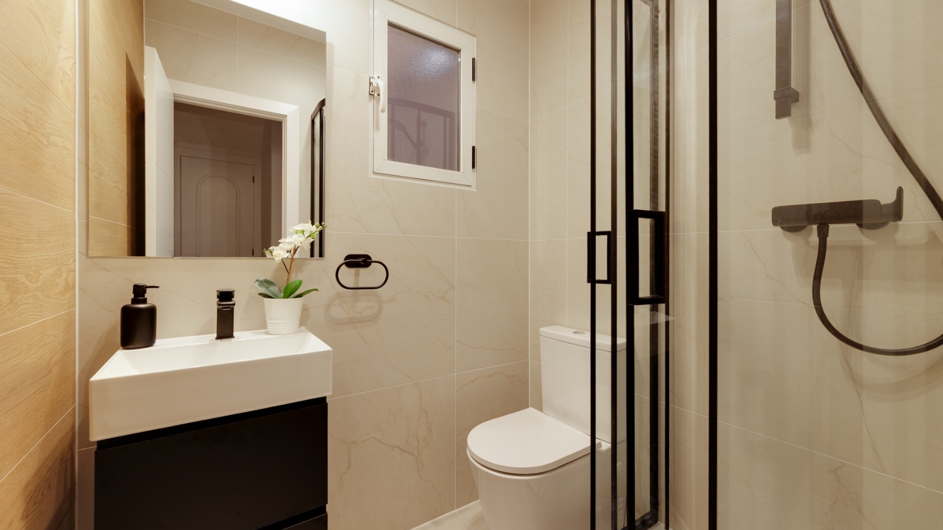 Resale - Townhouse - Punta Prima