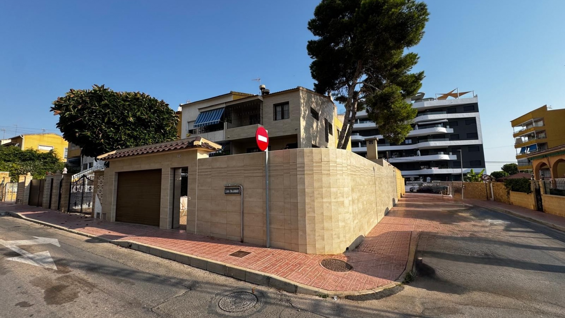 Resale - Townhouse - Punta Prima