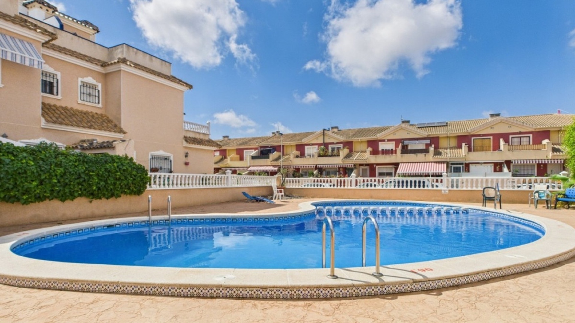 Resale - Townhouse - San Javier - San Javier Centro