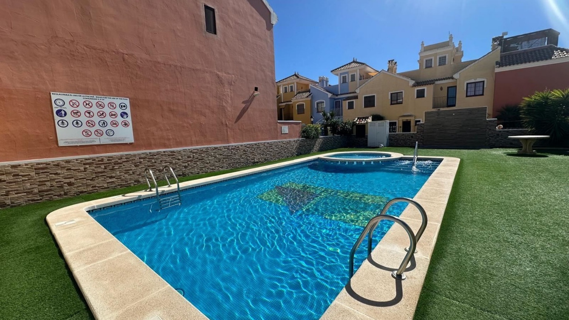 Resale - Townhouse - San Javier - San Javier Centro