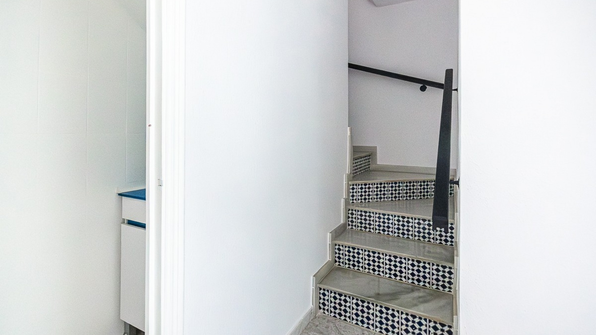 Resale - Townhouse - San Miguel de Salinas - balcon costa