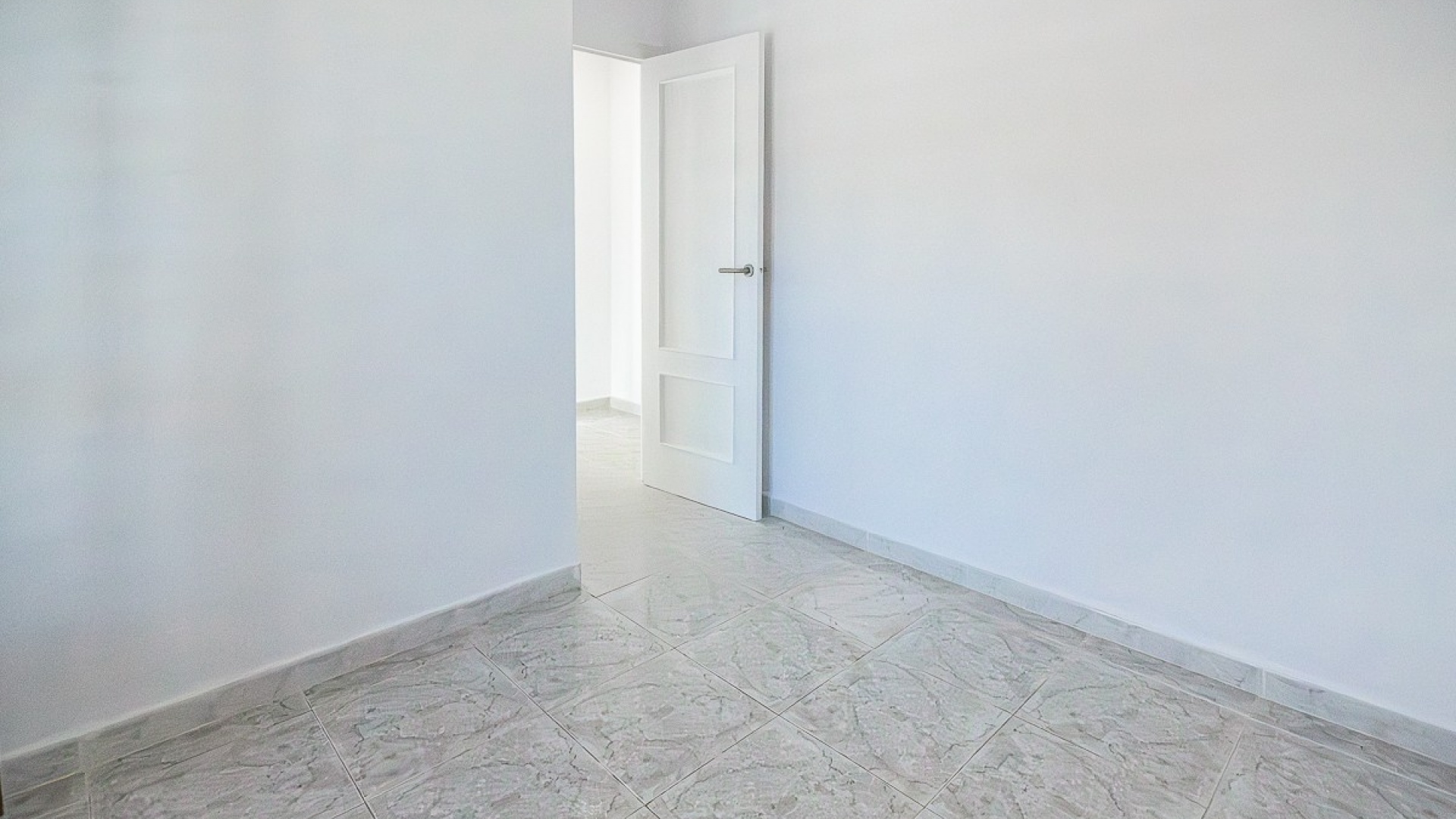 Resale - Townhouse - San Miguel de Salinas - balcon costa