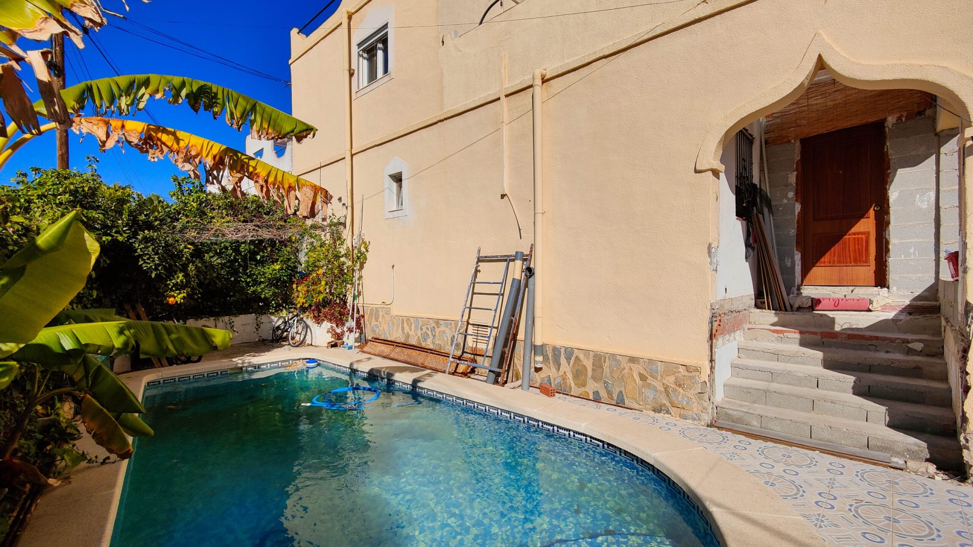 Resale - Townhouse - San Miguel de Salinas - balcon costa