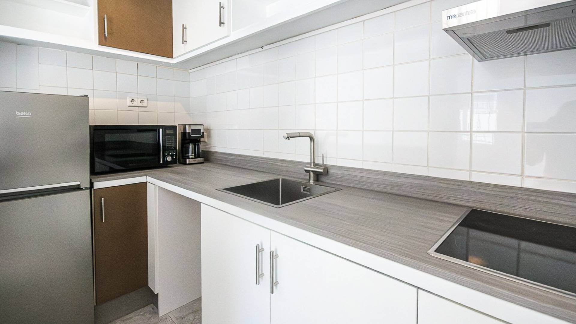 Resale - Townhouse - San Miguel de Salinas - balcon costa