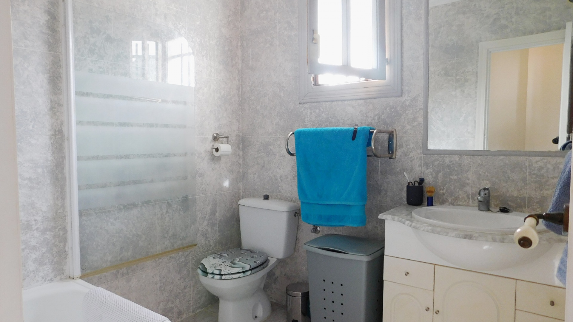 Resale - Townhouse - San Miguel de Salinas - balcon costa