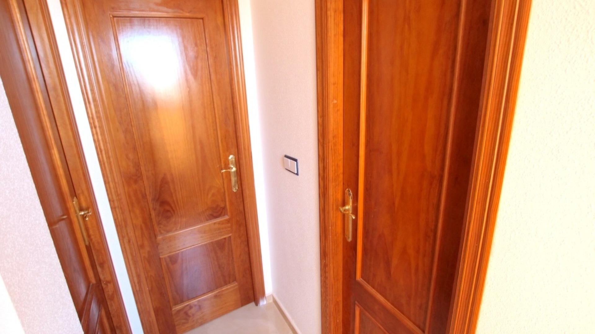 Resale - Townhouse - San Miguel de Salinas - La Canada