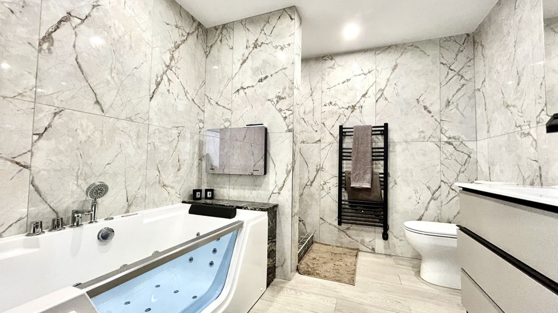 Resale - Townhouse - San Miguel de Salinas - San Miguel de Salinas Centro