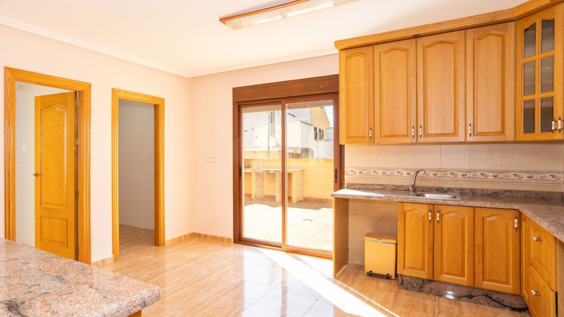Resale - Townhouse - San Miguel de Salinas - San Miguel de Salinas Centro