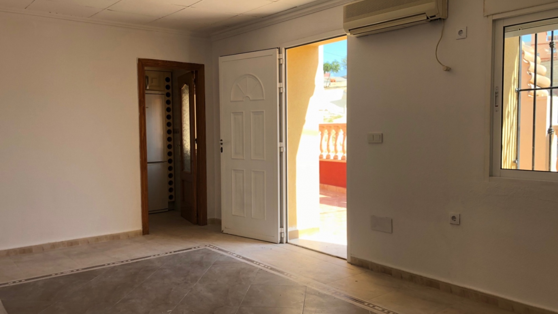 Resale - Townhouse - San Miguel de Salinas