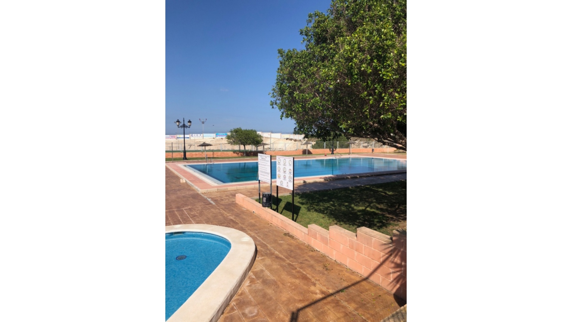 Resale - Townhouse - San Miguel de Salinas