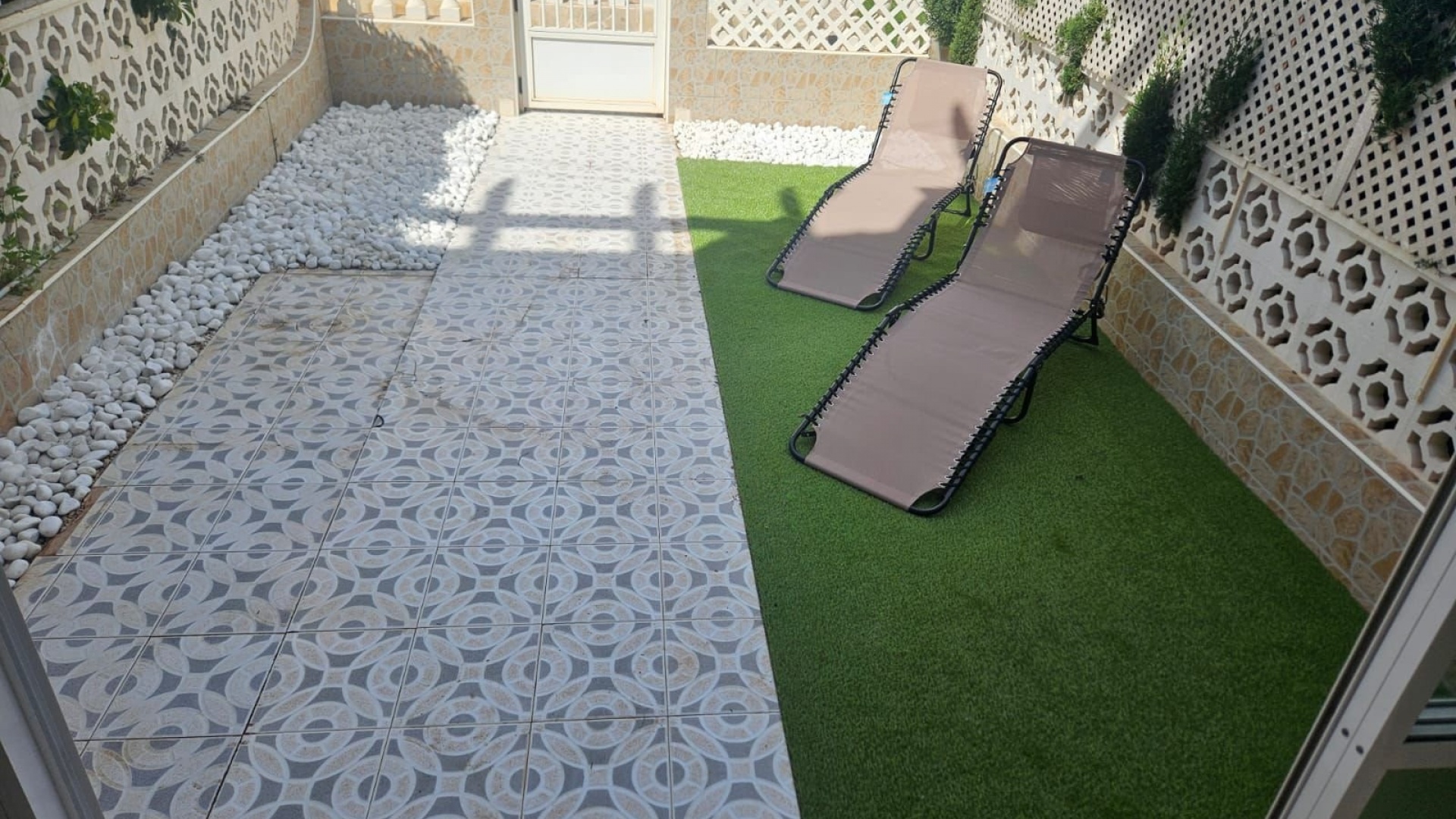 Resale - Townhouse - Torrevieja - Aguas Nuevas