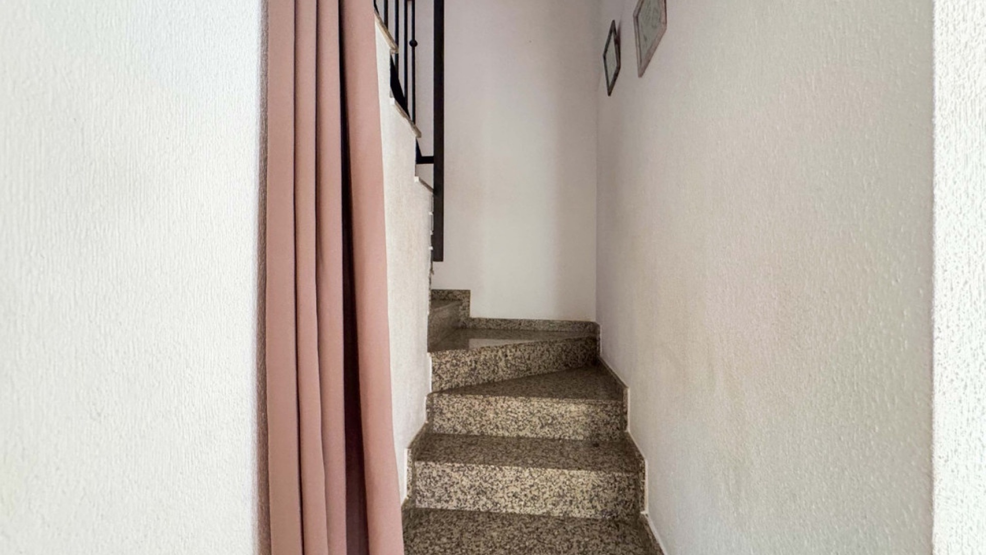 Resale - Townhouse - Torrevieja - Aguas Nuevas