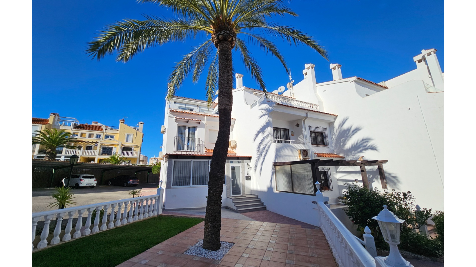 Resale - Townhouse - Torrevieja - La Mata