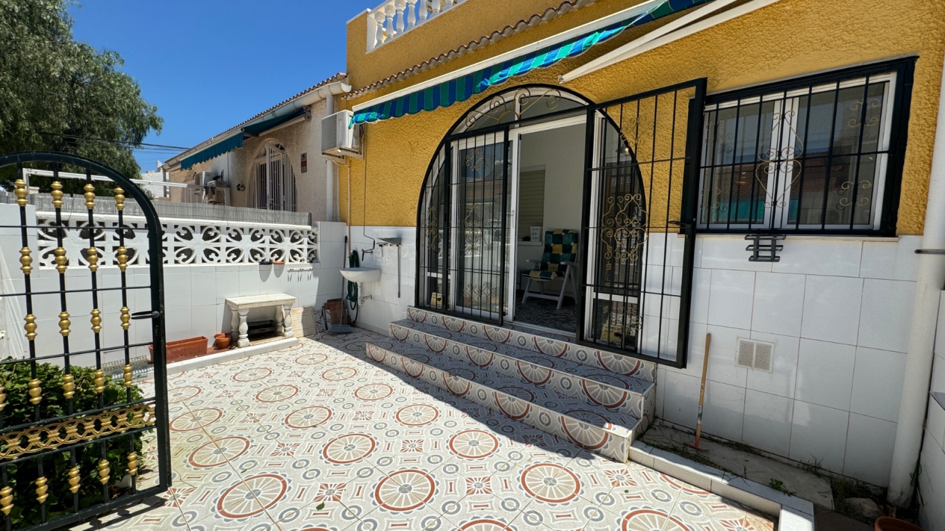 Resale - Townhouse - Torrevieja - La Siesta