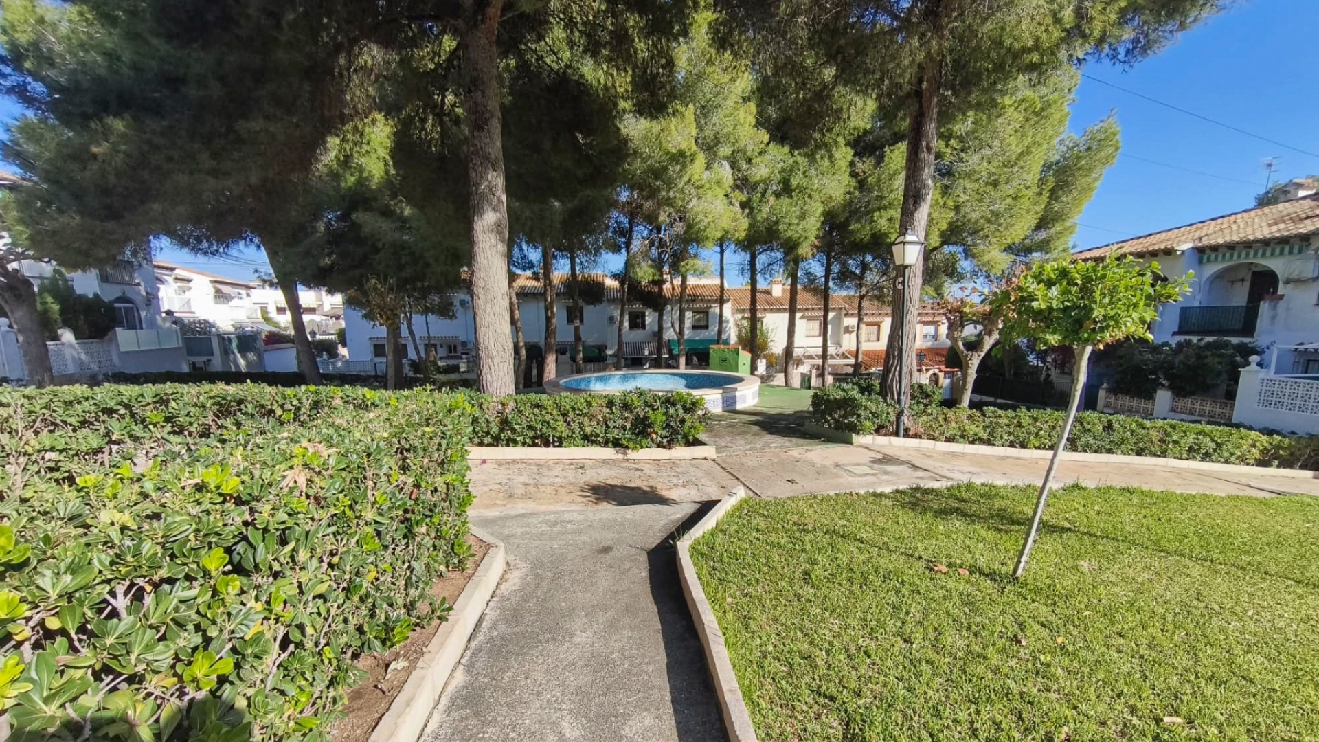 Resale - Townhouse - Torrevieja - Lago Jardin