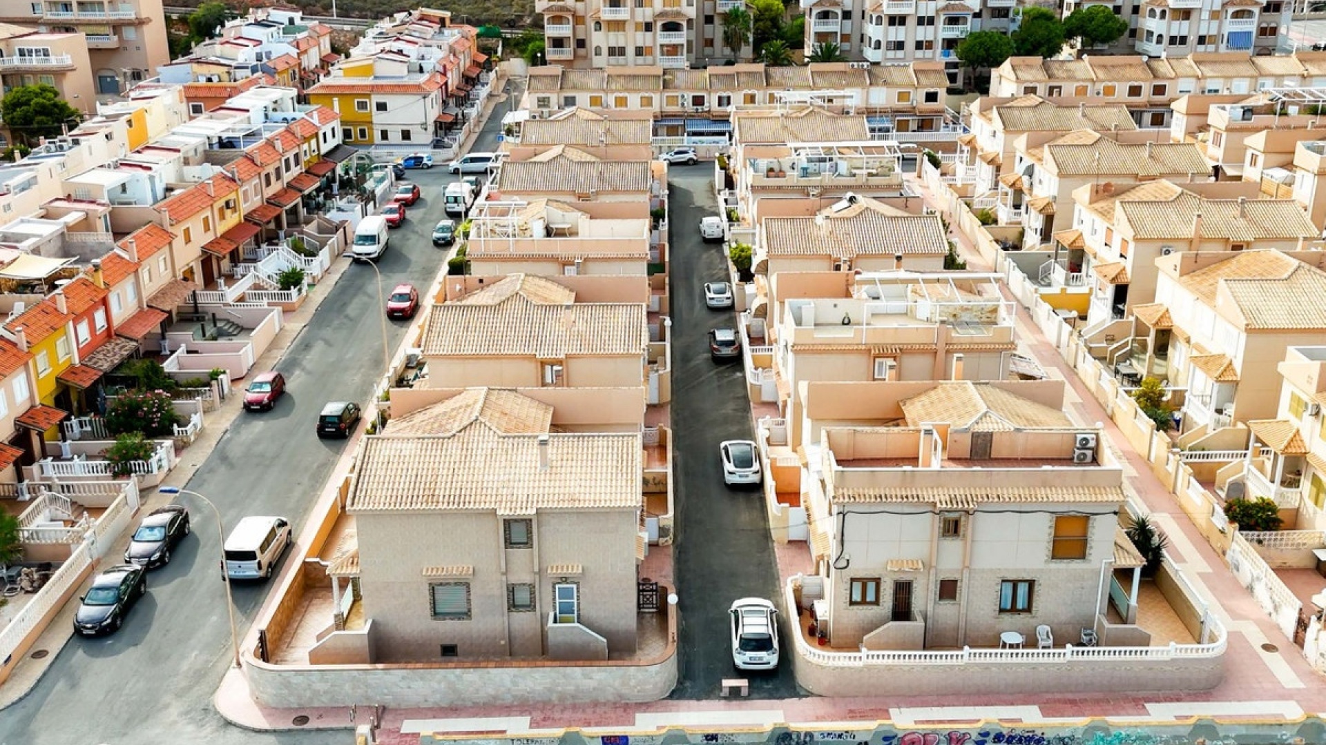 Resale - Townhouse - Torrevieja - Playa De La Mata