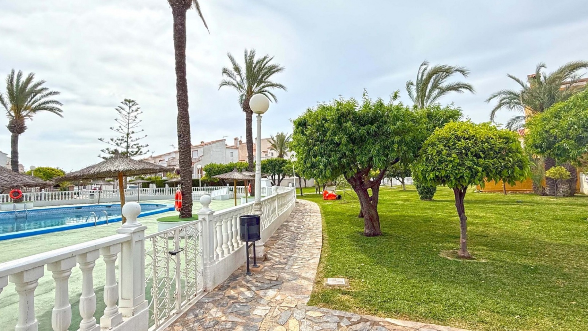 Resale - Townhouse - Torrevieja - torreta