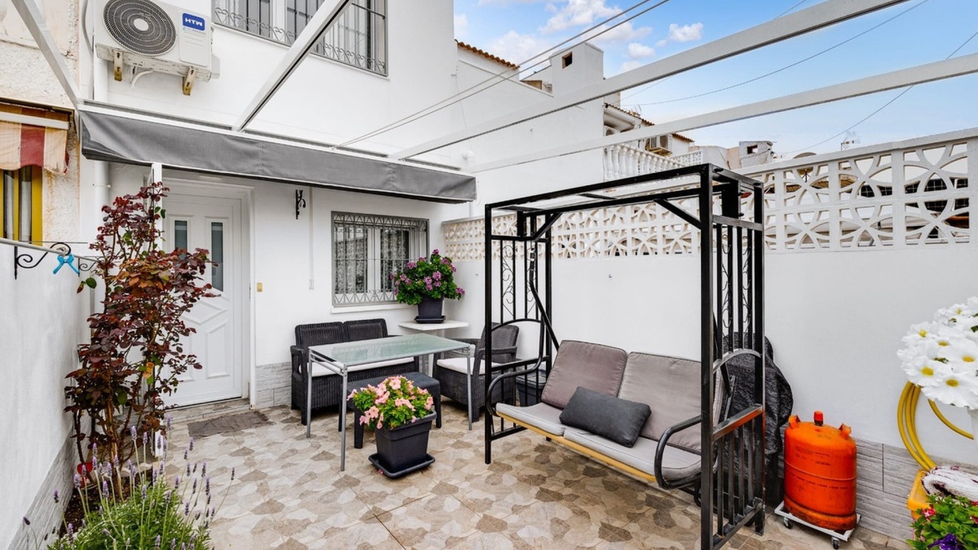 Resale - Townhouse - Torrevieja - Torrevieja Centro