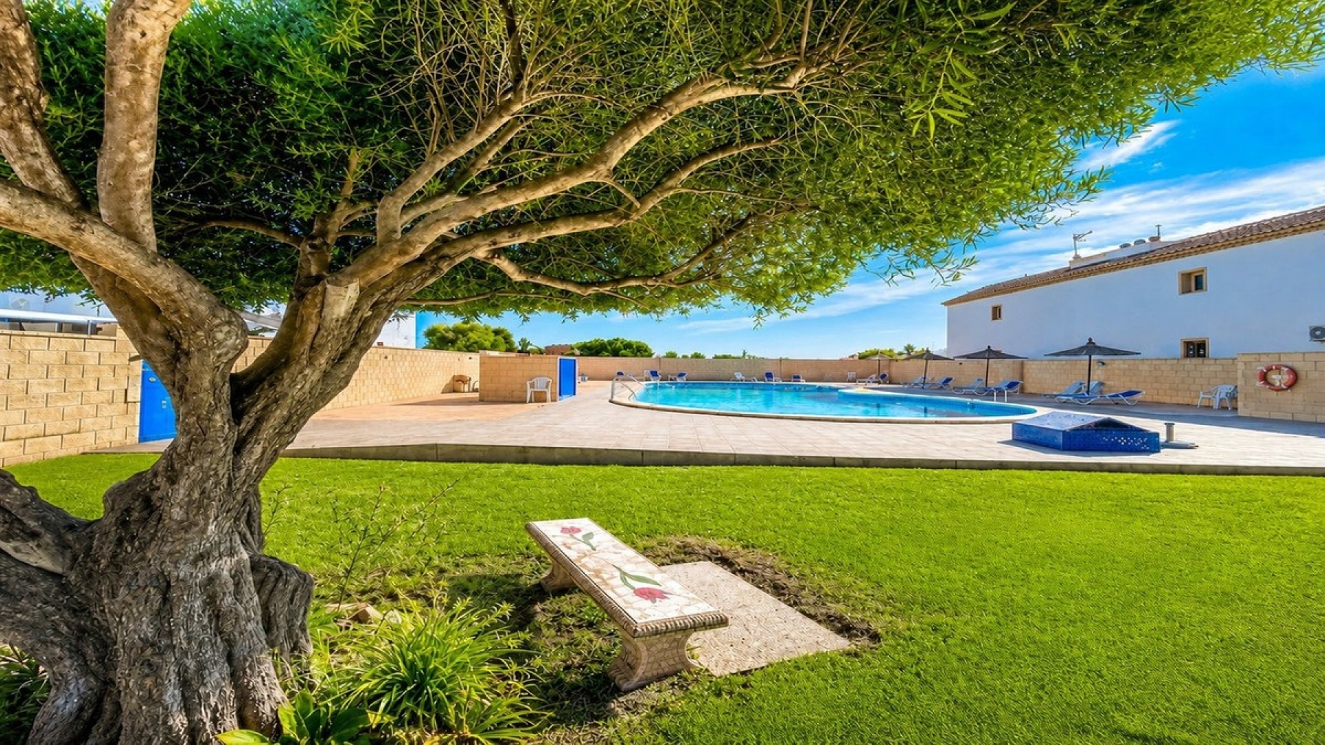 Resale - Townhouse - Torrevieja - Torrevieja Centro