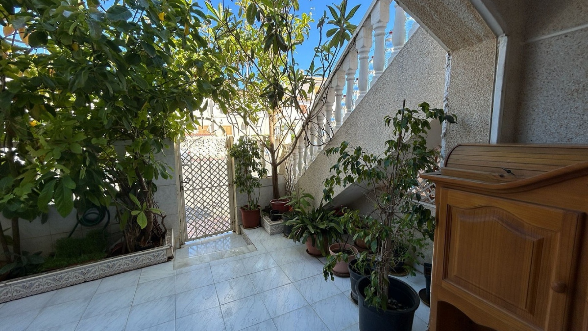 Resale - Townhouse - Torrevieja - Torrevieja Centro