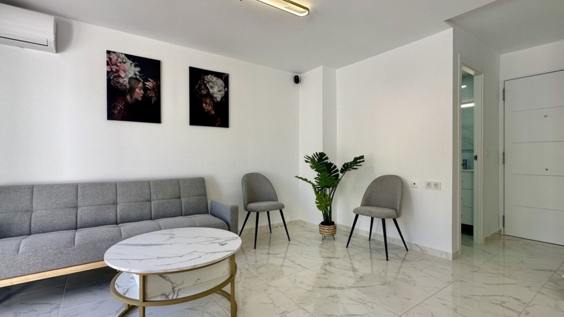 Resale - Townhouse - Torrevieja - Torrevieja Centro