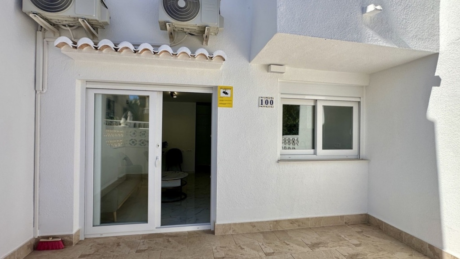 Resale - Townhouse - Torrevieja - Torrevieja Centro