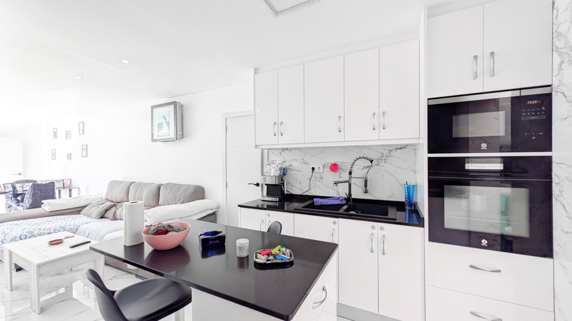 Resale - Townhouse - Torrevieja - Torrevieja Centro