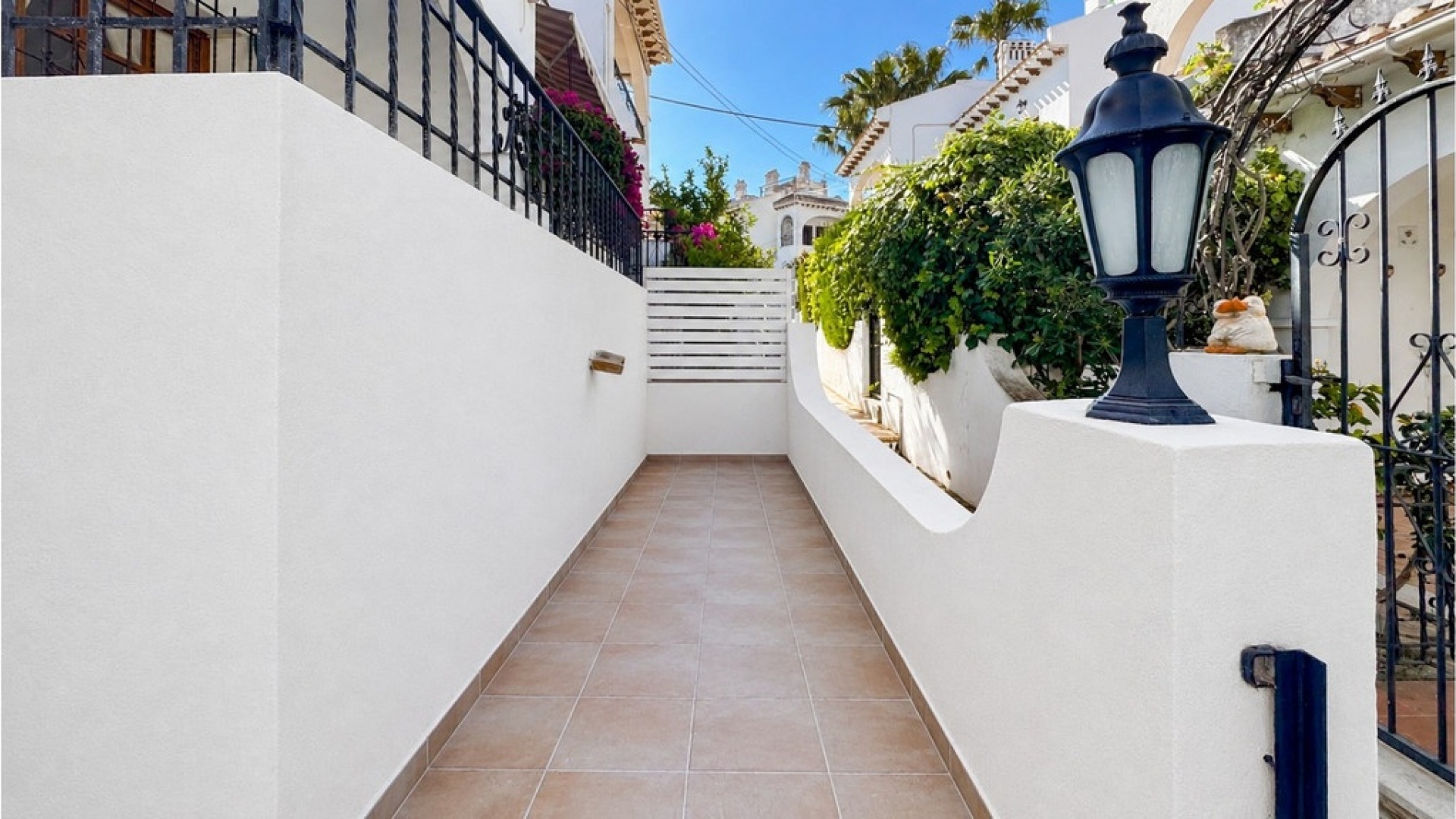 Resale - Townhouse - Torrevieja - Torrevieja Centro